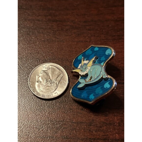 2021 Official Pokemon Vaporeon Trading Lapel Hat Pin - Picture 2 of 3